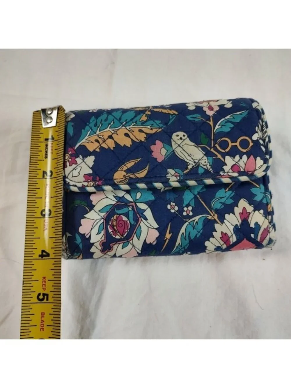 Vera Bradley x Harry Potter Home to Hogwarts Trifold Wallet